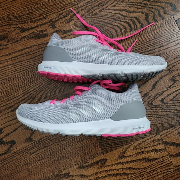 Women's Adidas Cloudfoam runners - Picture 3 of 5